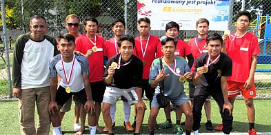 Reprezentacja Indonezji zwyciężyła w Turnieju Piłki Nożnej w Mikstacie-34341