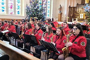 MARSZAŁKI: Koncert kolęd i pastorałek w kościelnych murach-39887