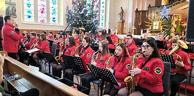 MARSZAŁKI: Koncert kolęd i pastorałek w kościelnych murach-39887