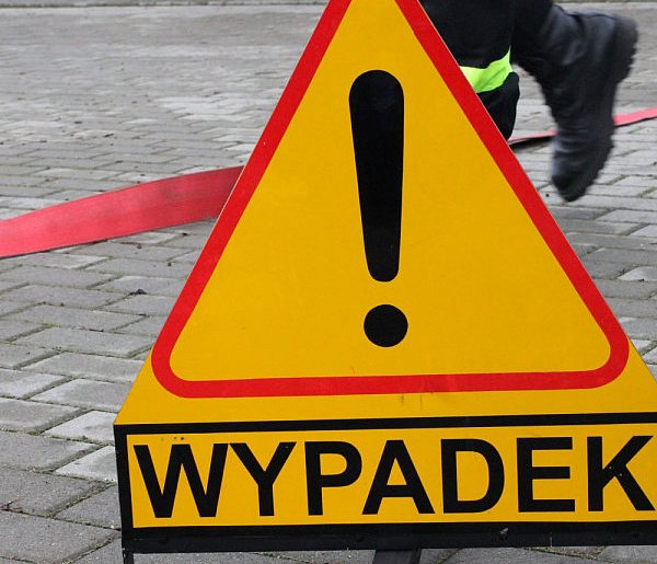 Potrącona przez samochód rowerzystka trafiła do szpitala-40913
