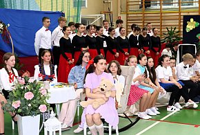 Wieczornica poetycko – muzyczna w Szkole Podstawowej w Kraszewicach-41032