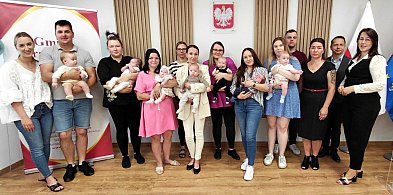 Pierwsze wyprawki "Mały Kraszewiczanin" dla nowo narodzonych mieszkańców-41122