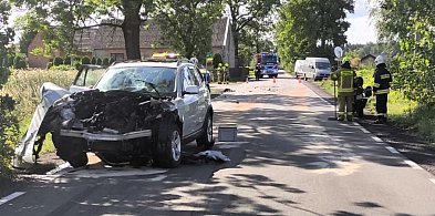 Zderzenie koparki teleskopowej z bmw w Czajkowie-41348