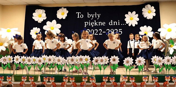 „Liski” wyruszają do szkoły!-41357