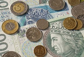 Na konta Polaków popłyną przelewy. Pieniądze już od wtorku-41402
