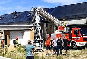 OSTRZESZÓW: Pożar domu w trakcie budowy. Straty sięgają 0,5 mln zł-41809