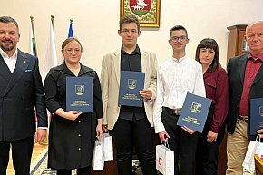 Spotkanie burmistrza z mistrzami karate-2385