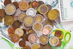 Koniec znanego kantoru internetowego. Co z poszkodowanymi po upadłości?-42585