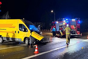 Zderzenie Peugeota z Mercedesem w Grabowie nad Prosną