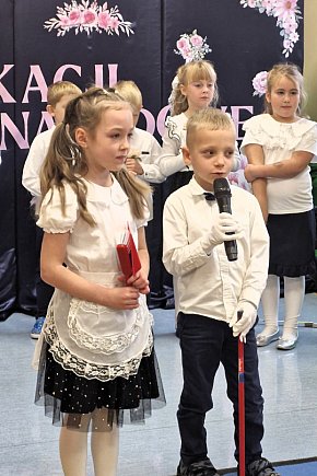 Dzień Nauczyciela w Przedszkolu w Grabowie-2344