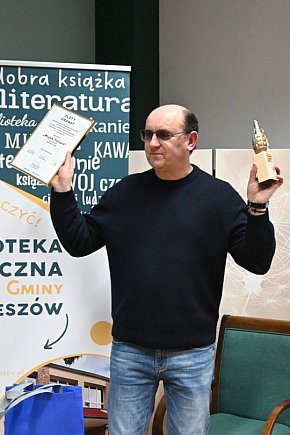 Adam Woronowicz w ostrzeszowskiej bibliotece-2446