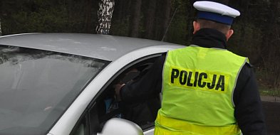 Zatrzymany przez policjantów kierowca był pijany i odurzony