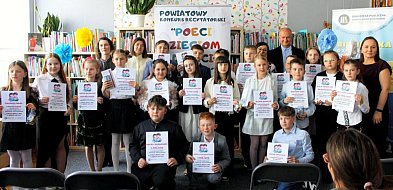 Święto Poezji w Bibliotece Publicznej Miasta i Gminy Ostrzeszów