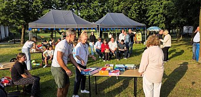 Festyn z udziałem lokalnych twórców - amatorów w Rojowie