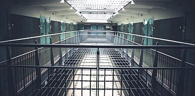 Zatrzymany za kradzież w Kobylej Górze i… poszukiwany do odbycia kary