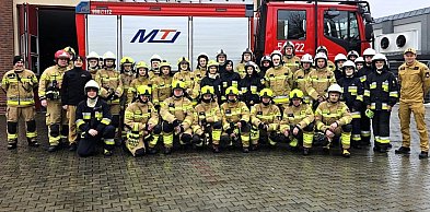 W komendzie zakończono szkolenie podstawowe dla strażaków ratowników OSP
