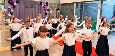Uroczyste pożegnanie przedszkola u „Małych Odkrywców” w Kraszewicach