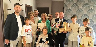Niecodzienny Jubileusz – 100. urodziny Pani Reginy Kuny z Parzynowa-42072