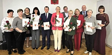 Uroczyste wręczenie nagród z okazji DEN w  Kobylej Górze-42447