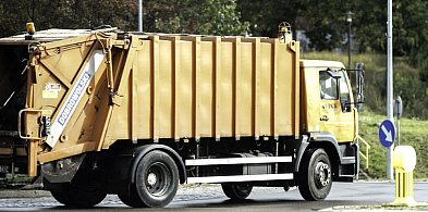 Wypadek przy odbiorze odpadów komunalnych w Doruchowie