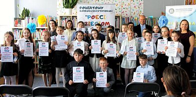 Święto Poezji w Bibliotece Publicznej Miasta i Gminy Ostrzeszów