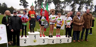 Sukces Powiatu Ostrzeszowskiego w Biegach Przełajowych LZS-42426