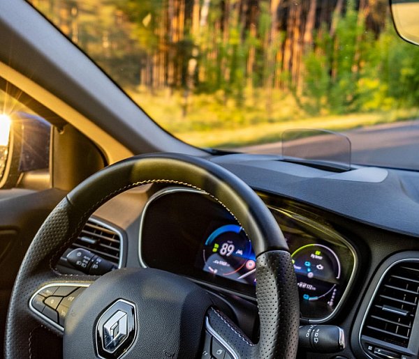 Masz to auto w garażu? Producent natychmiast wzywa na kontrolę!-42145