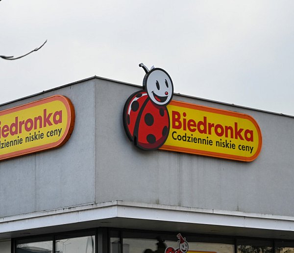 Nowe rozwiązanie w popularnej sieci. Ma ułatwić codzienne zakupy-42356