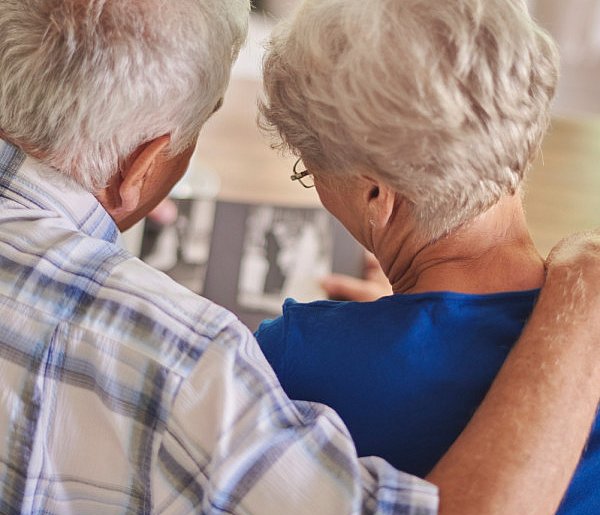 Seniorzy mają powód do radości. Projekt „Godna emerytura” trafił do Sejmu-42640