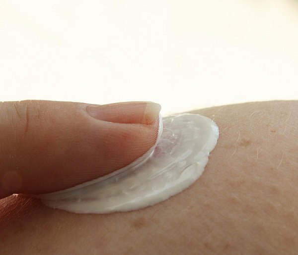 Skażony kosmetyk w sprzedaży! GIS wydał pilne ostrzeżenie-43212