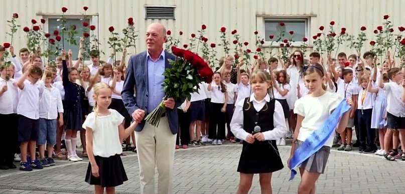 Dyrektor Szkoły Podstawowej Nr 2 Jerzy Kurzawa przeszedł na emeryturę