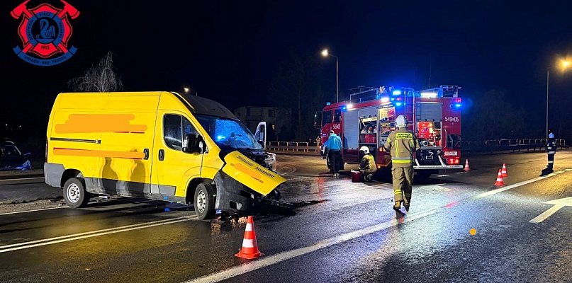 Zderzenie Peugeota z Mercedesem w Grabowie nad Prosną