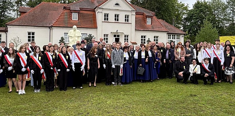 XXII Zjazd Rodziny Szkół im. Jana Pawła II w Kuźnicy Grabowskiej