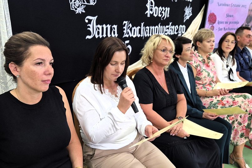 Narodowe Czytanie w szkole w Kraszewicach