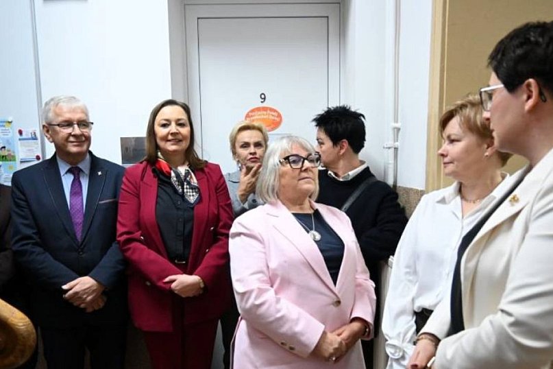 Winda w Powiatowym Centrum Pomocy Rodzinie