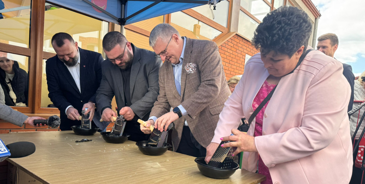 „Konkurs tarcia chrzanu w Chrzanie  - Wielkopolskie Tradycje Wielkanocne”