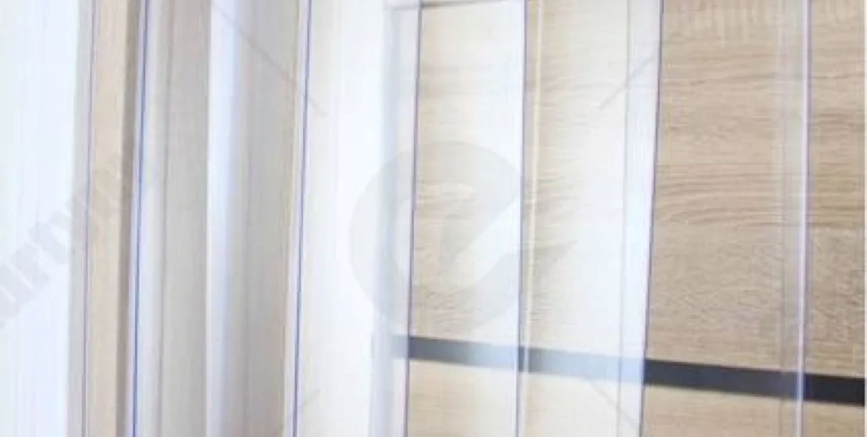 Kurtyna PCV do zastosowań przemysłowych handlowych i usługowych