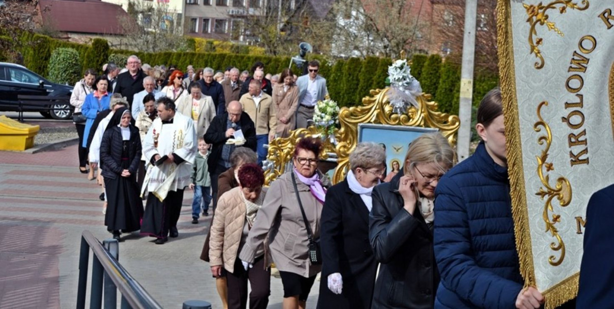 Mikstacka procesja Emaus