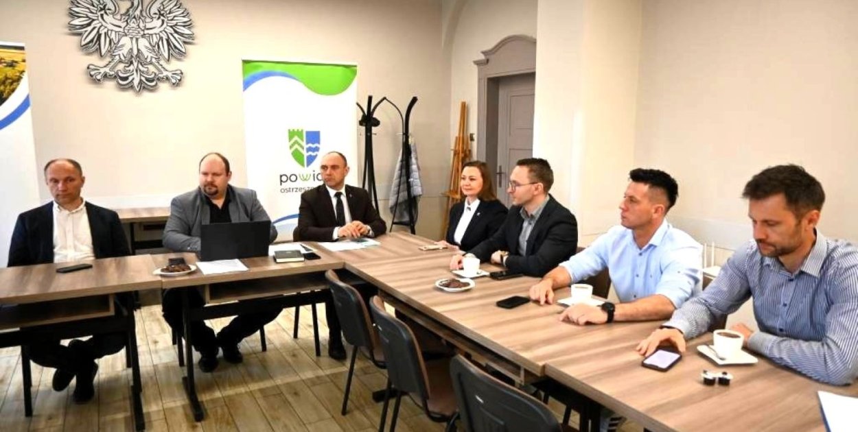 O inwestycjach drogowych samorządu województwa w powiecie ostrzeszowskim