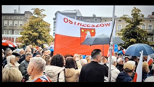 Trzaskowski na rynku w Kępnie